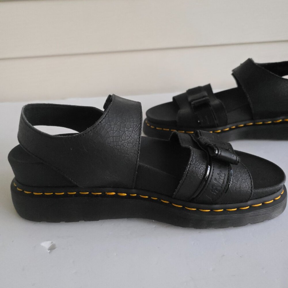 Doc Marten's Romi Crackle black leather sandals - Picture 7 of 12